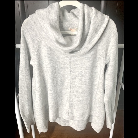 EUC Women’s FOR THEE Alpaca Blend Sweater in Gray, Size Medium - Picture 4 of 6